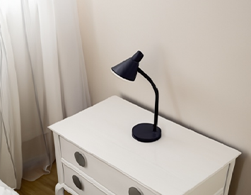 IMG_DESK5-2